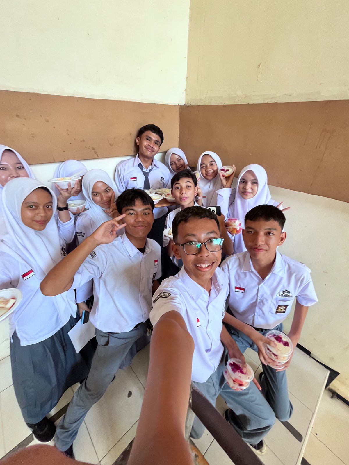Foto bersama Kelompok 3